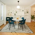 Bnbnova - Haussmann - 2br Near Champs-elysees Daire
