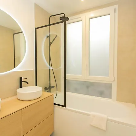Apartament Bnbnova - Haussmann - 2br Near Champs-elysees Paryż