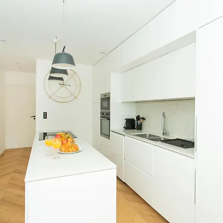 Bnbnova - Haussmann - 2br Near Champs-elysees Apartament Paryż