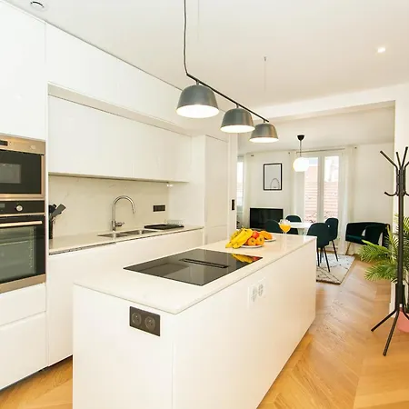 Bnbnova - Haussmann - 2br Near Champs-elysees *