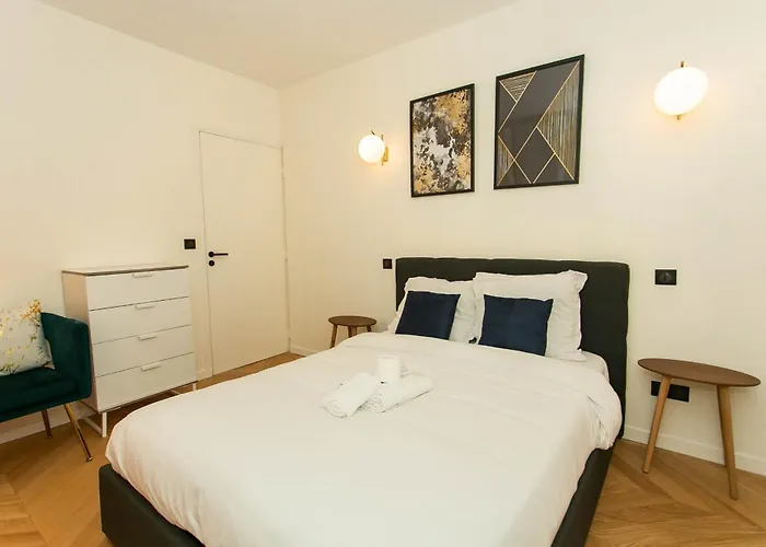 Bnbnova - Haussmann - 2br Near Champs-elysees アパート